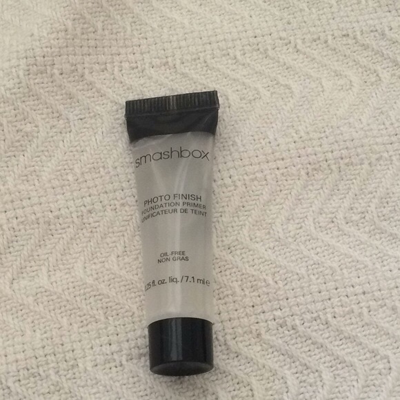 New SMASHBOX Photo Finish Primer - Picture 2 of 3